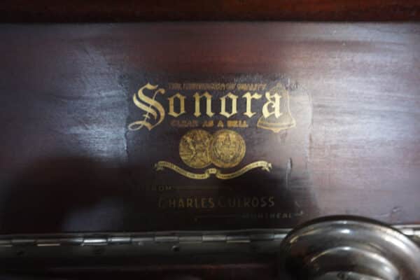 Phonographe Sonora Nocturne de 1920